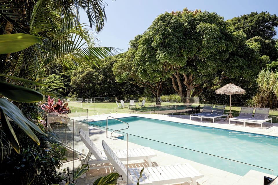 210325 Picadilly Pavilions Pool 0484
