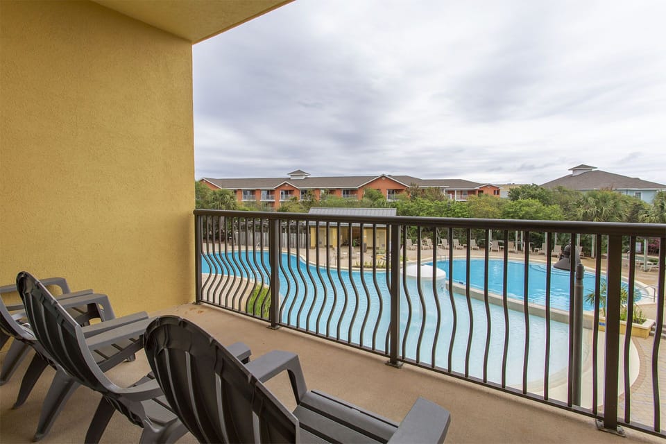 Beach Resort 311 Balcony