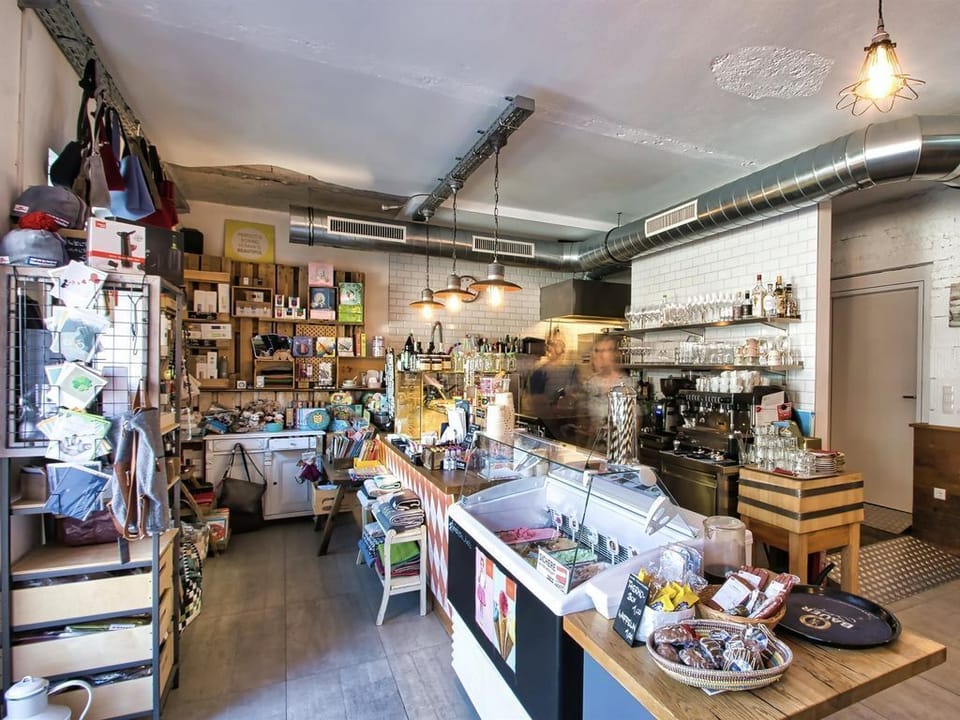 Gift shop