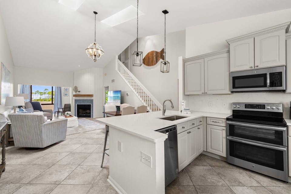 Open Concept Living, Dining & Kitchen