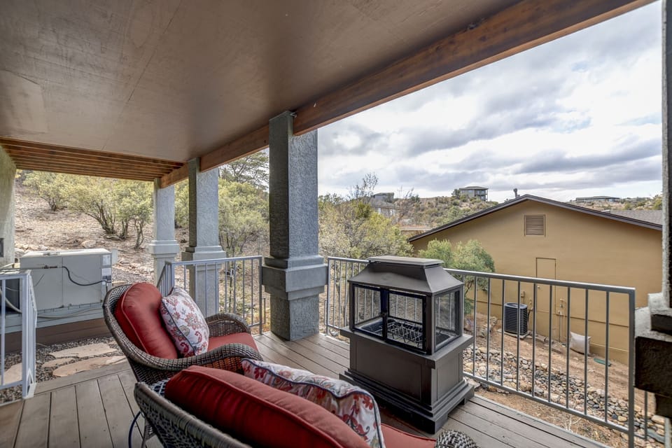 Lower Deck (outside downstairs family room) with wood burning firepit