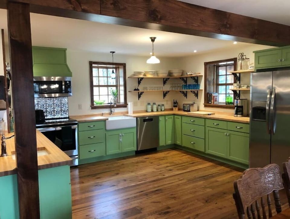 Ample kitchen