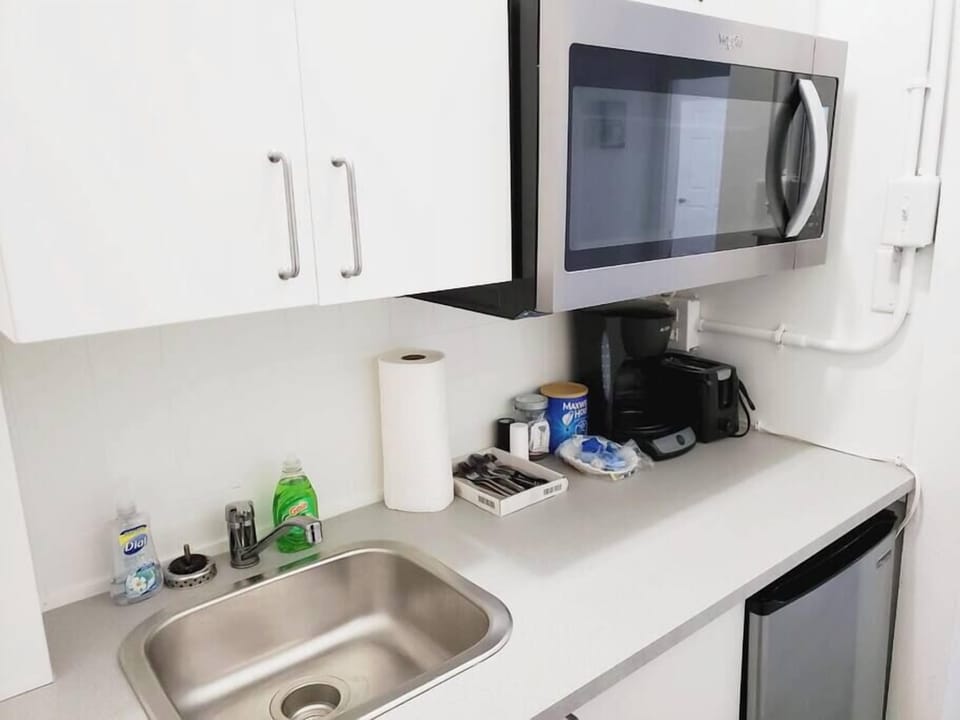 Kitchenette