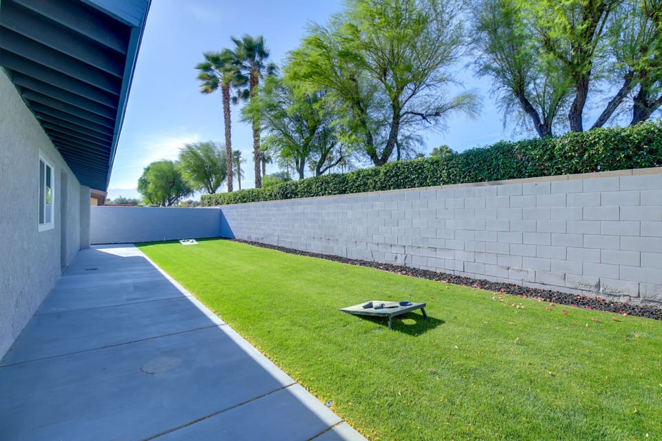 Side Yard | Cornhole