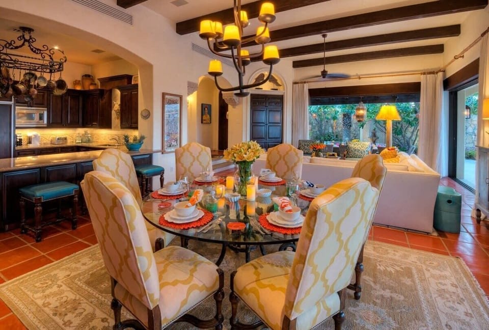 Casita 37 - Dining room