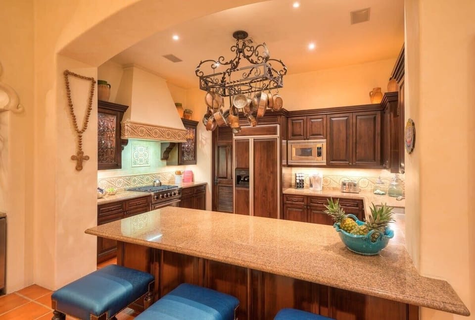 Casita 37 - Kitchen and breakfast bar