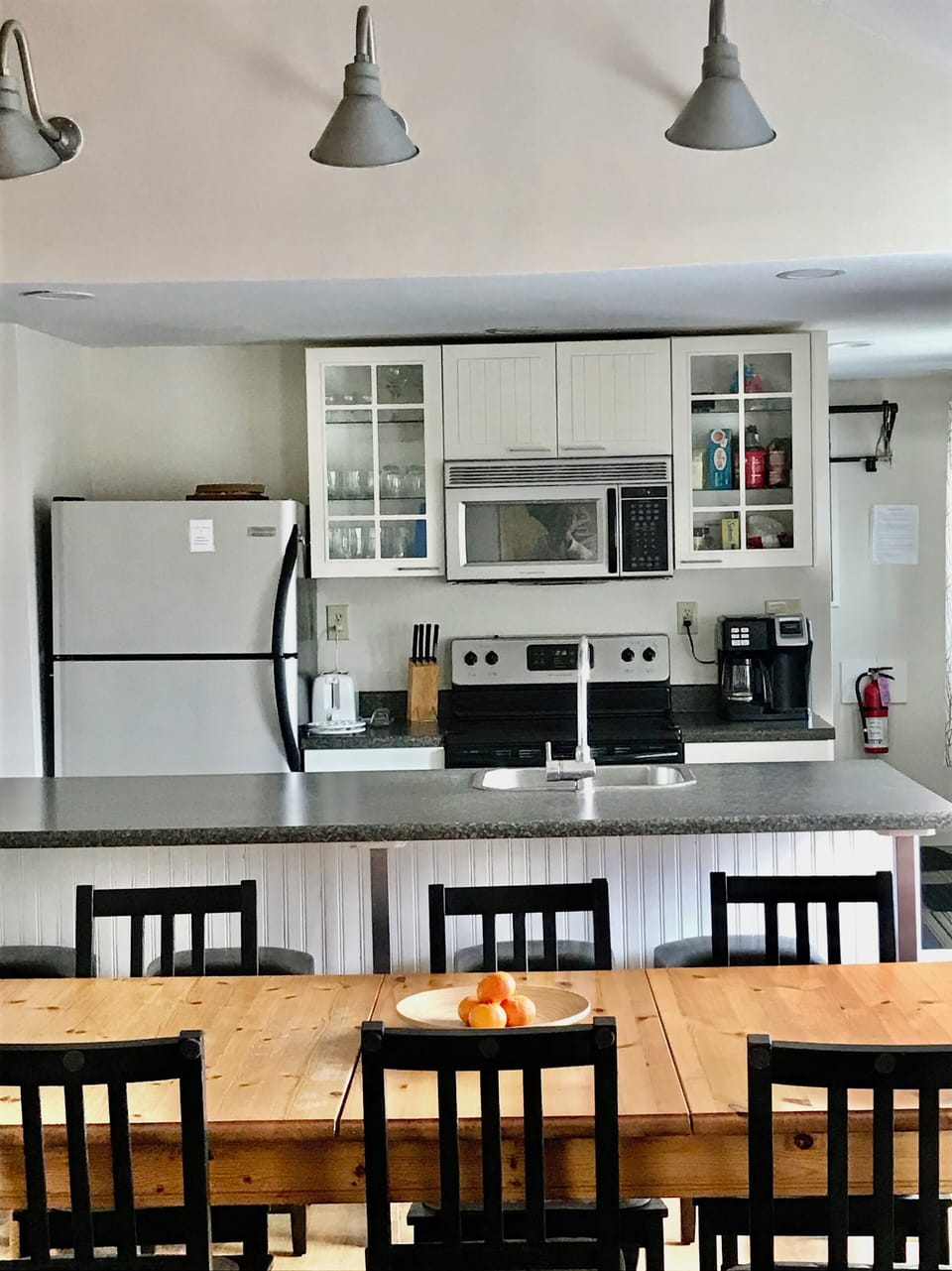 Well equipped kitchen.