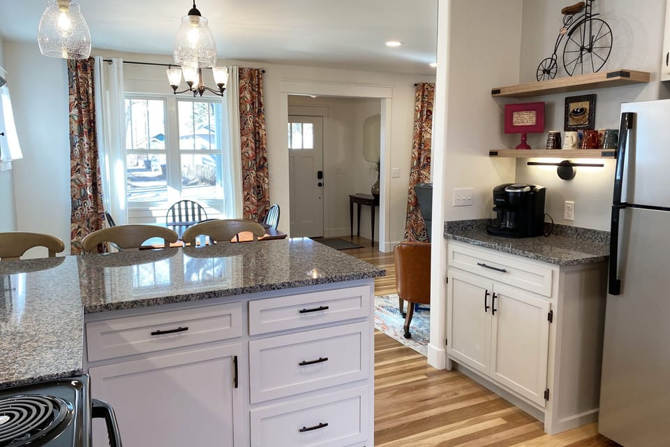 Looking towards front entry