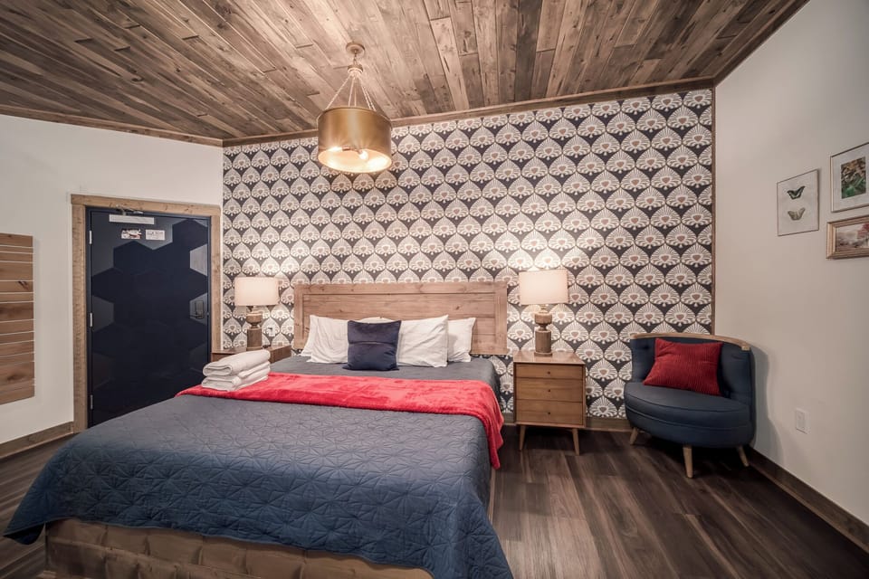 "We loved staying here—immaculately clean rooms, thoughtful touches, and everything you need for a relaxing getaway."
