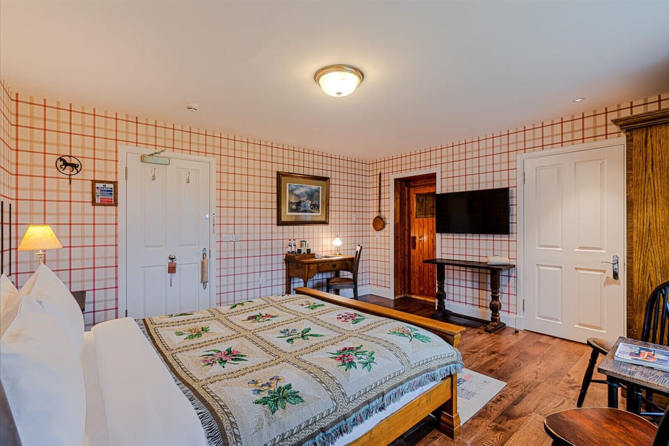 Jr. Highland Suite