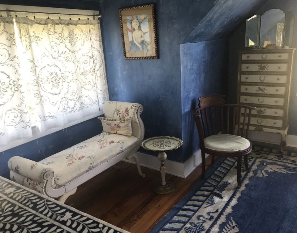 bedroom nook