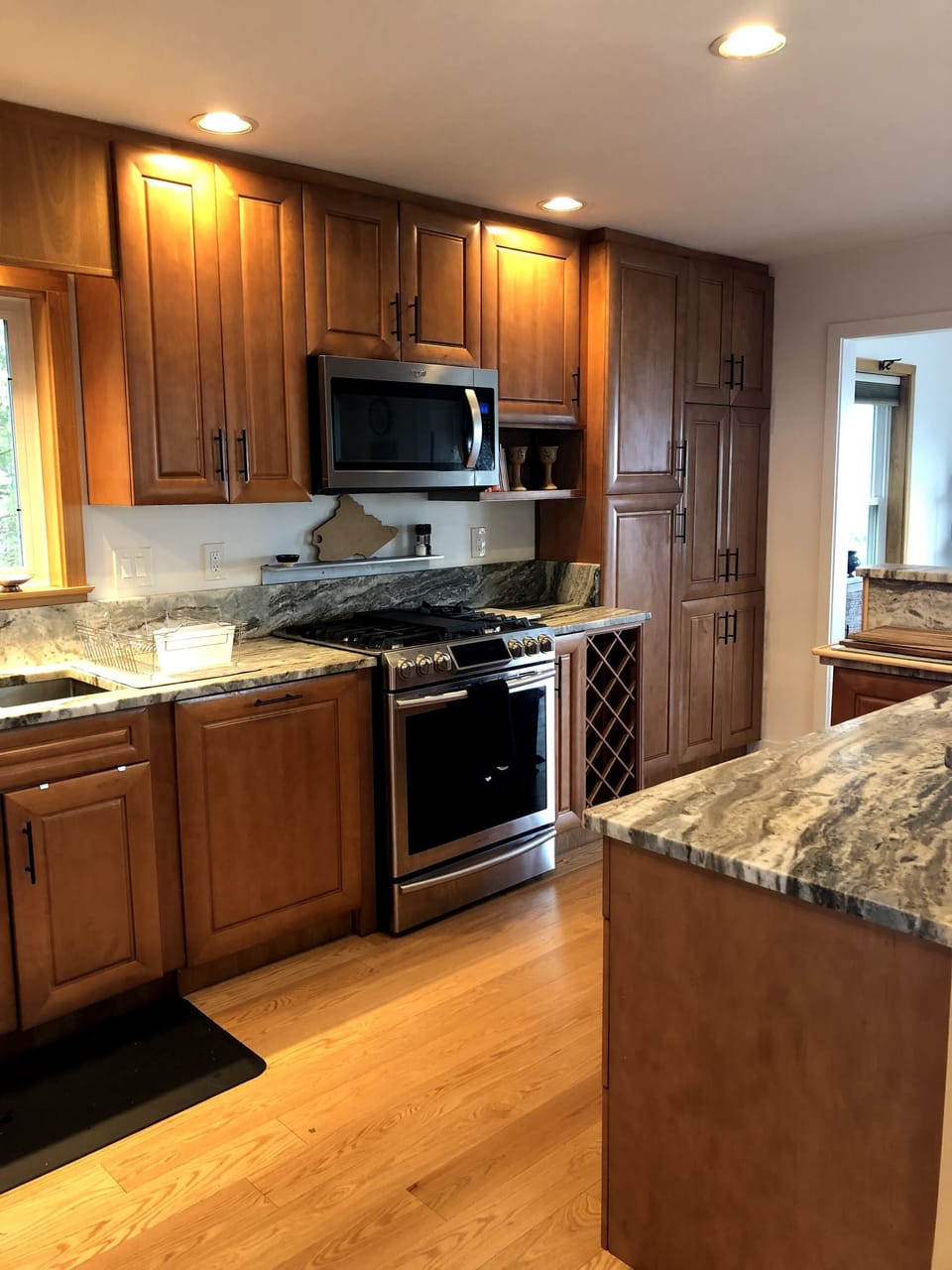 Kitchen bright and open to dining room and living room. 