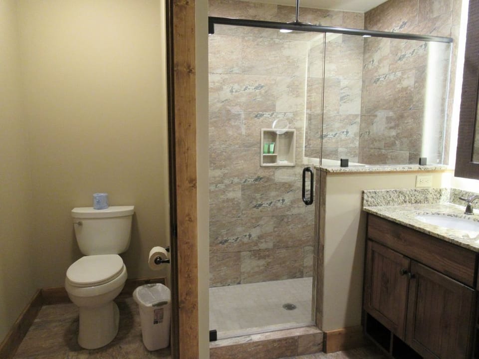 2nd bathroom for Unit A&C