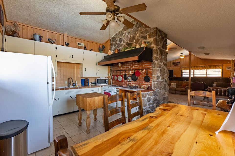 Kitchen with dining table and chairs
