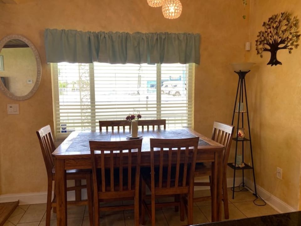 Dining Area. 
