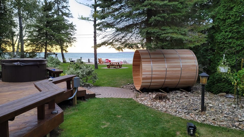 4-6 person cedar barrel sauna