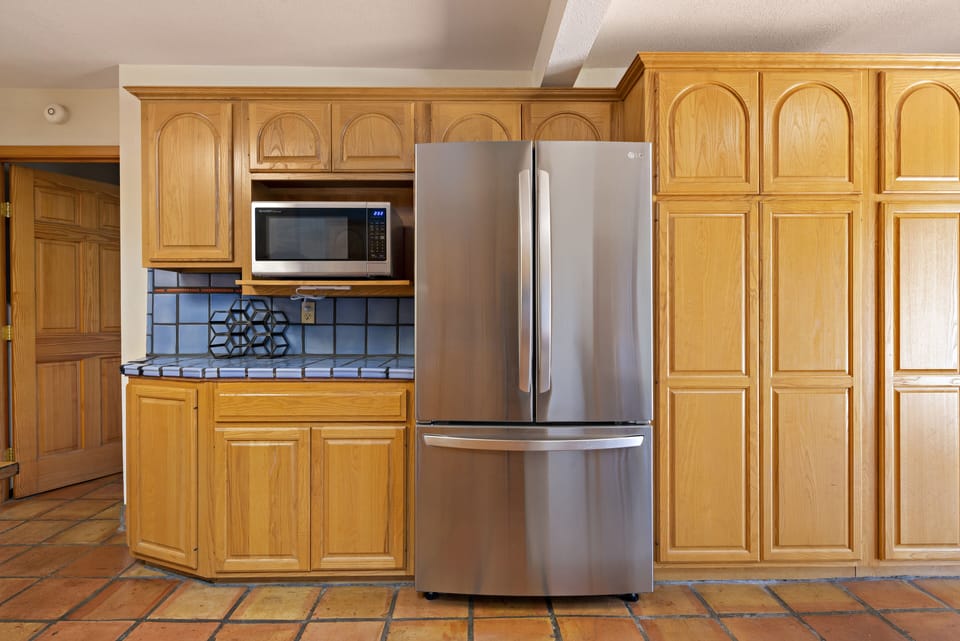 Panty and refrigerator
