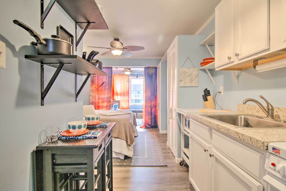 Well-Equipped Kitchen