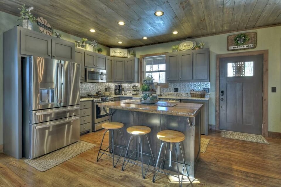 Fully stocked kitchen