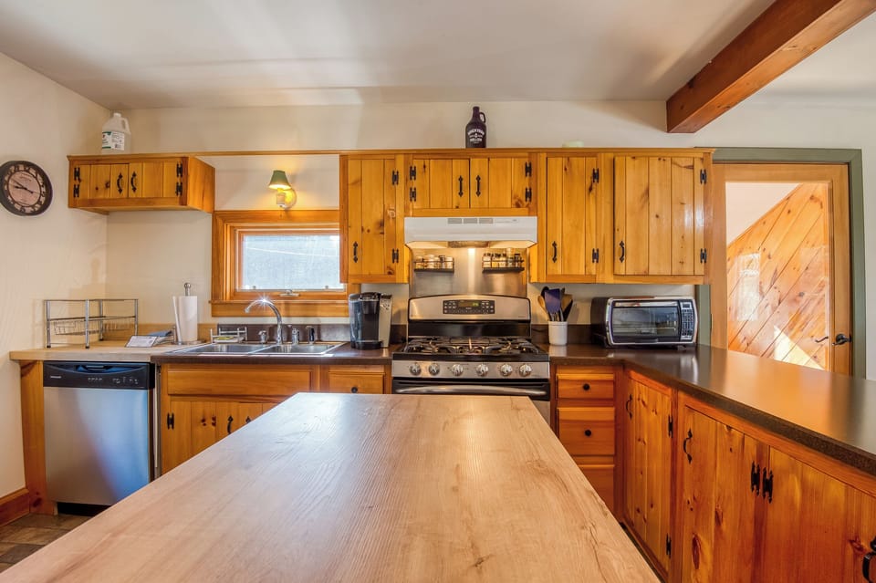 Fully equipped kitchen