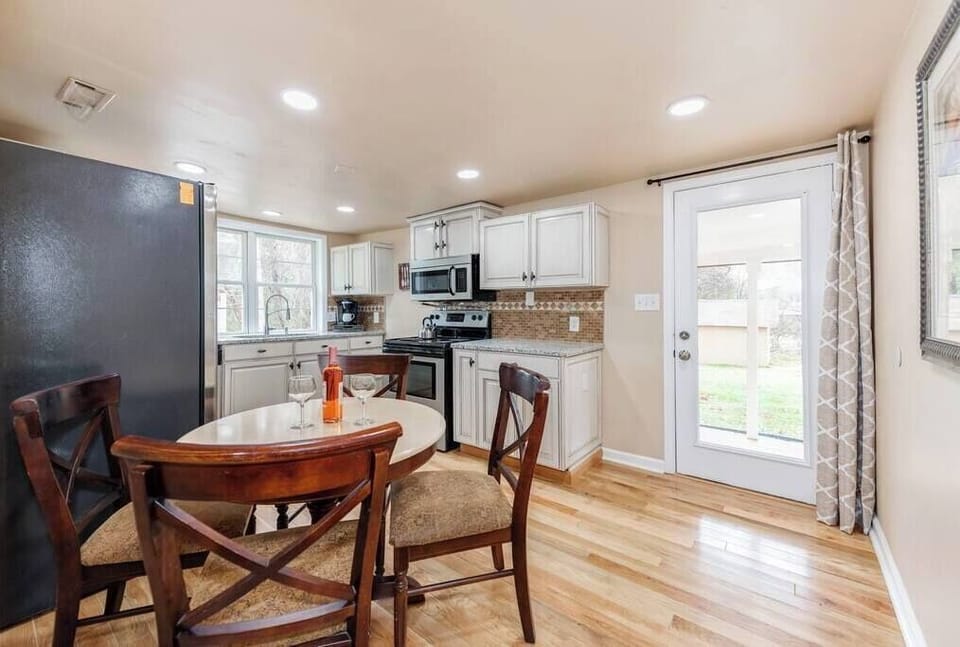 Kitchen / dining area and door to back deck