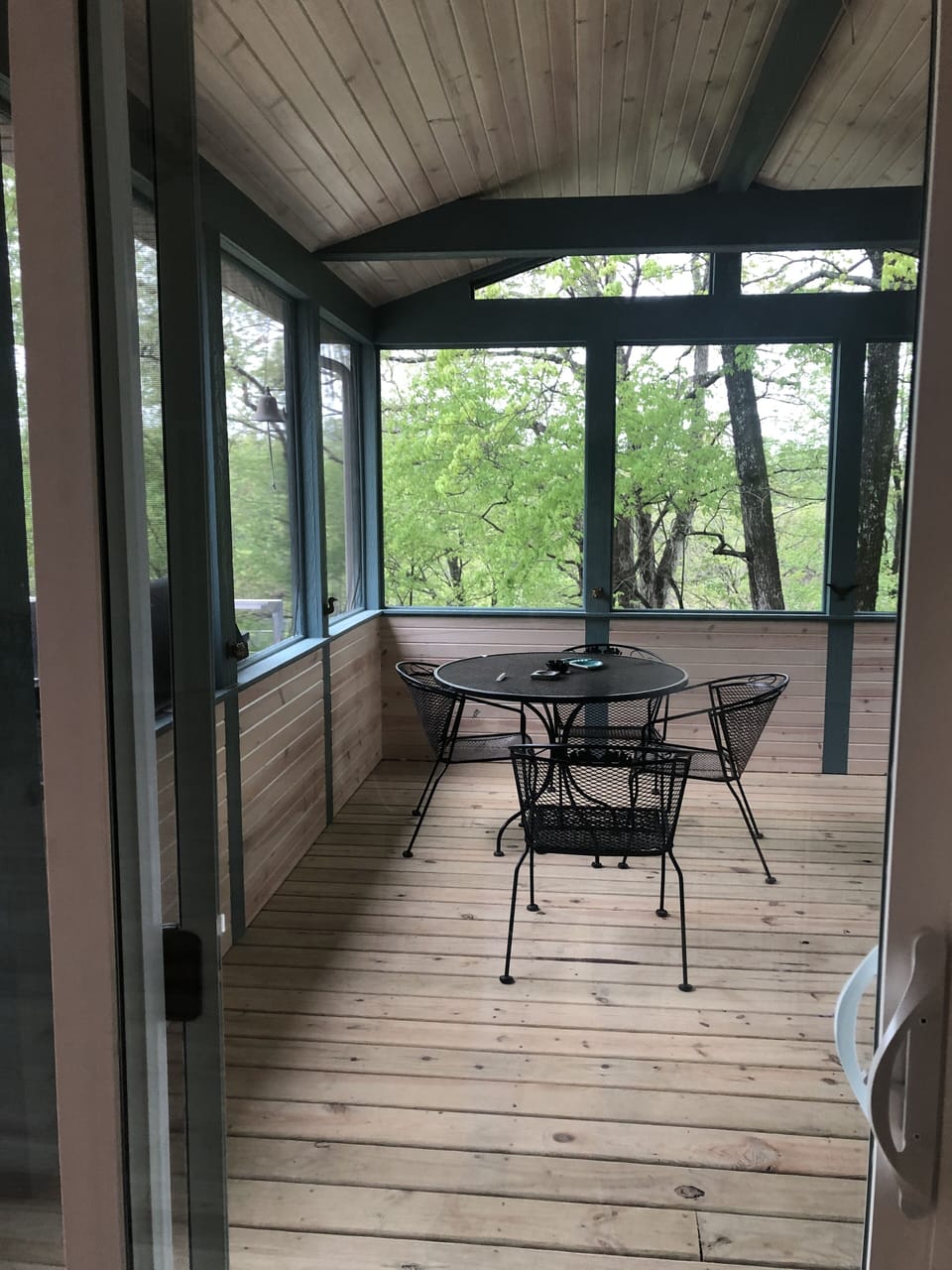 Screened in porch