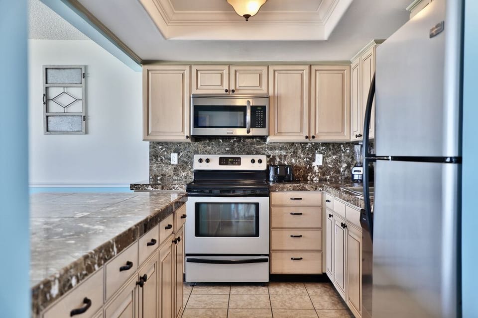 Fully stocked kitchen.