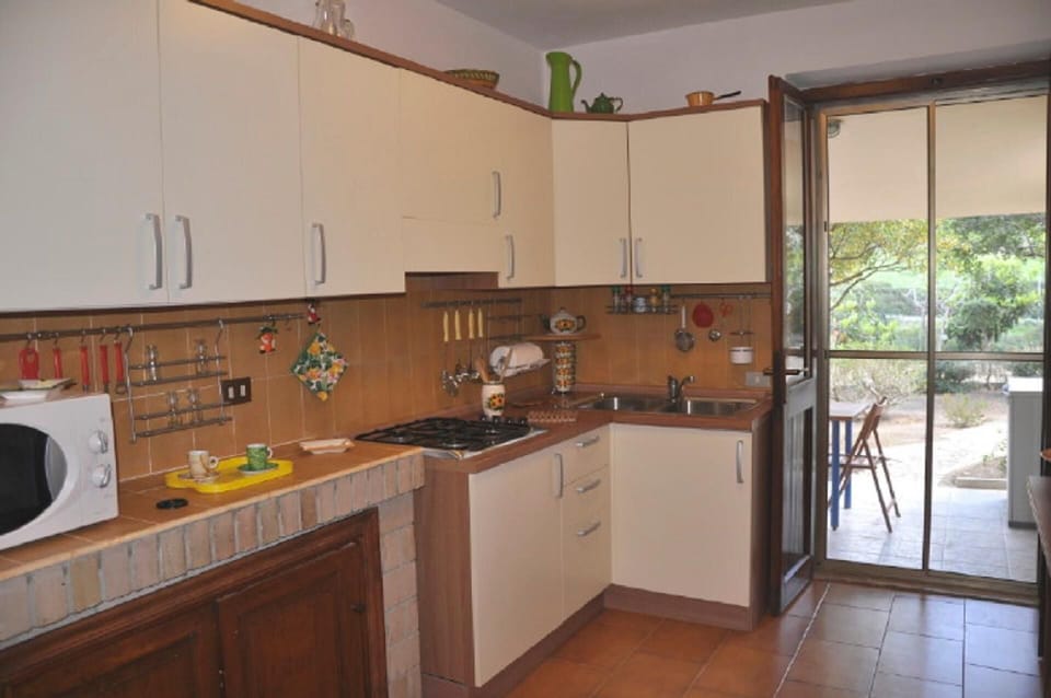 Kitchen area