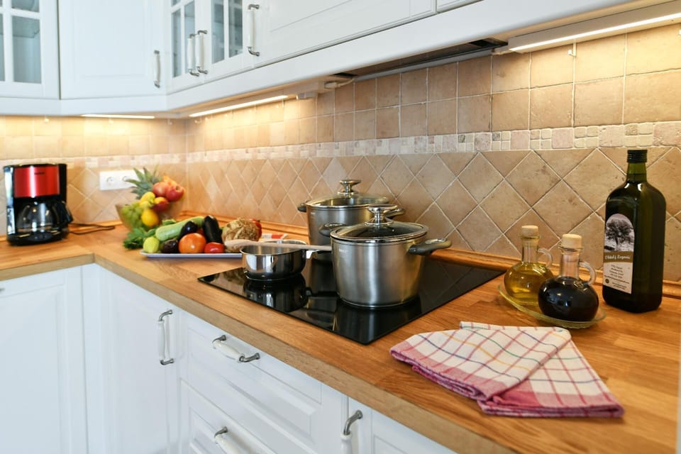 Kitchen area