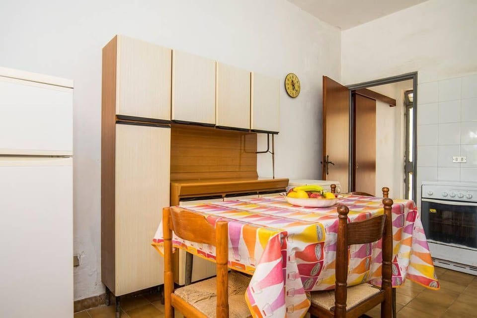 Kitchen area