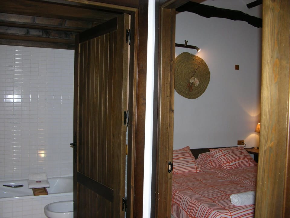 Bath/Shower