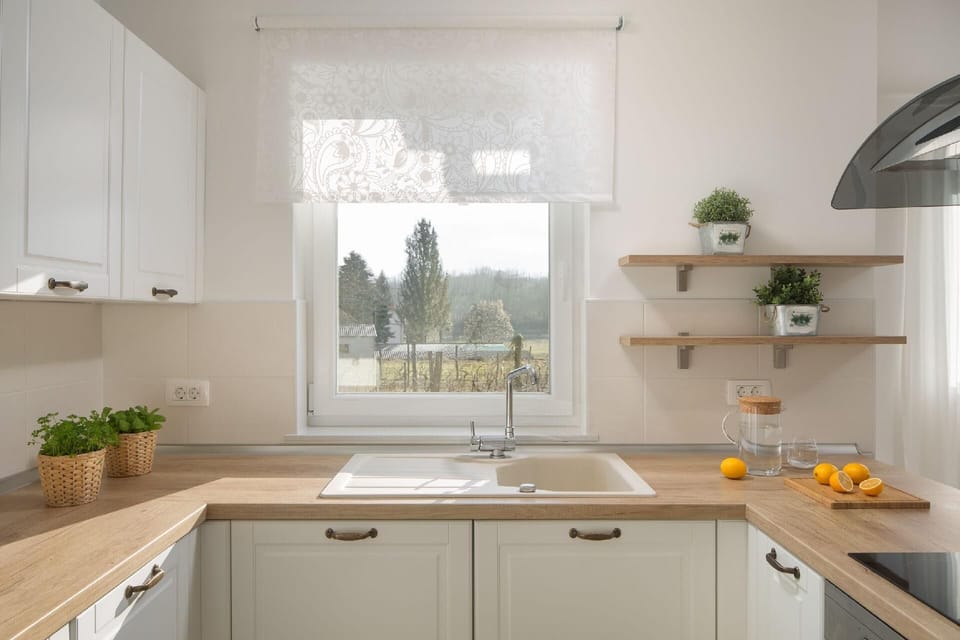 Kitchen area
