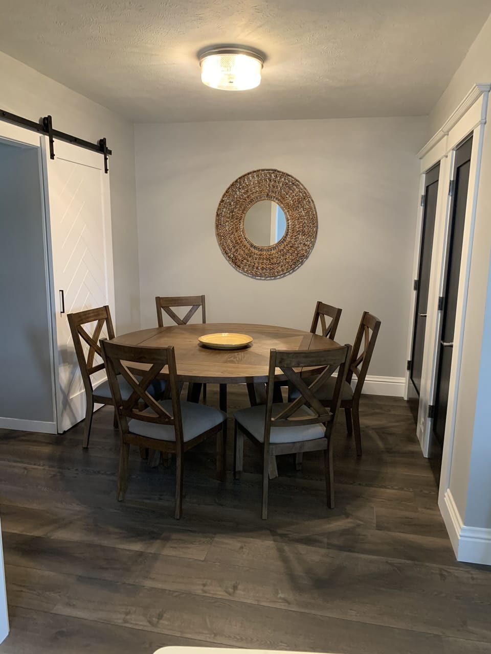 New dining area with seating for 6.