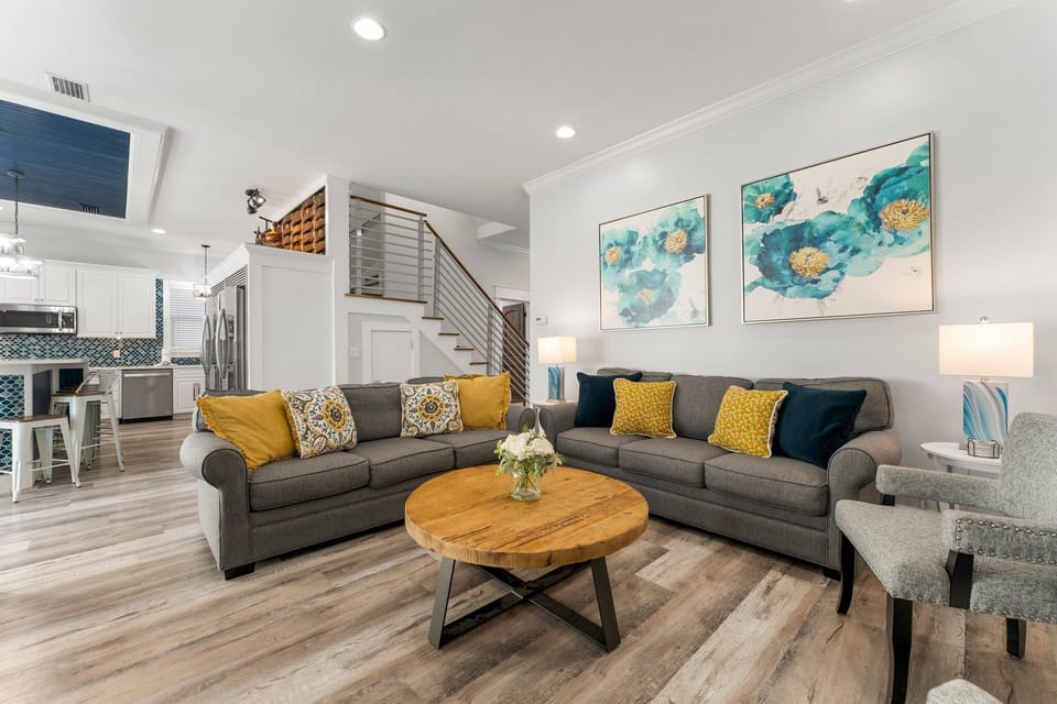 Living Room On 1st Floor Opens Up To The Outdoors