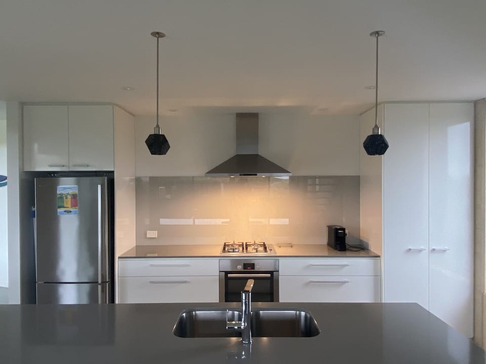 Well equipt kitchen