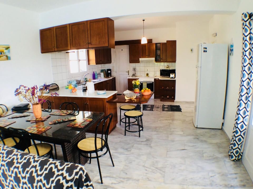 Kitchen area
