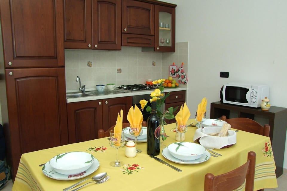 Kitchen area