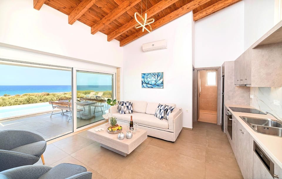 Living area. Vista Mare Villa | HotelPraxis Group