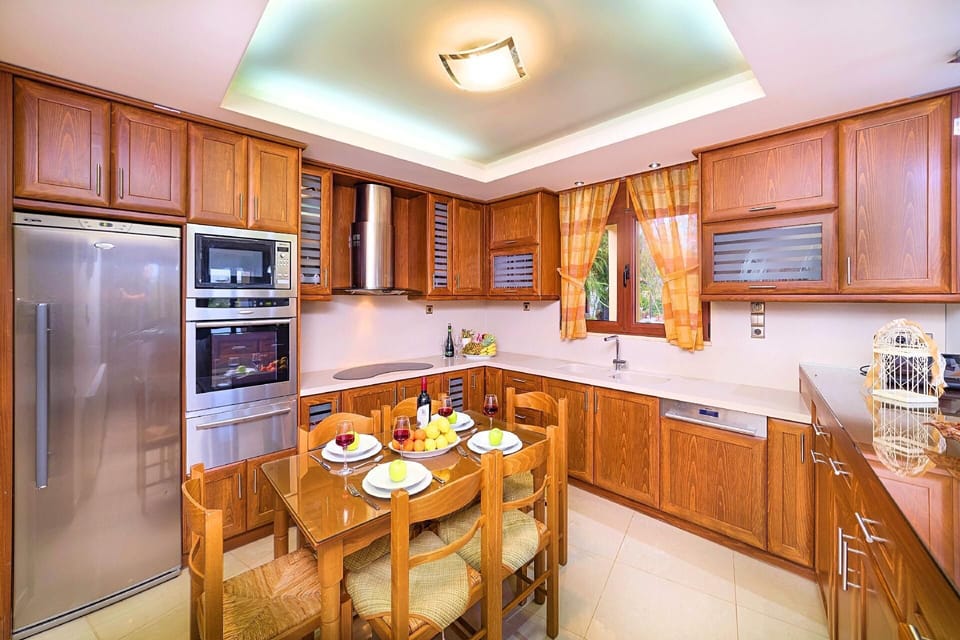 Kitchen area. HotelPraxis Group