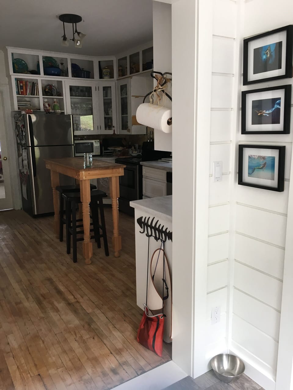 Entry to kitchen