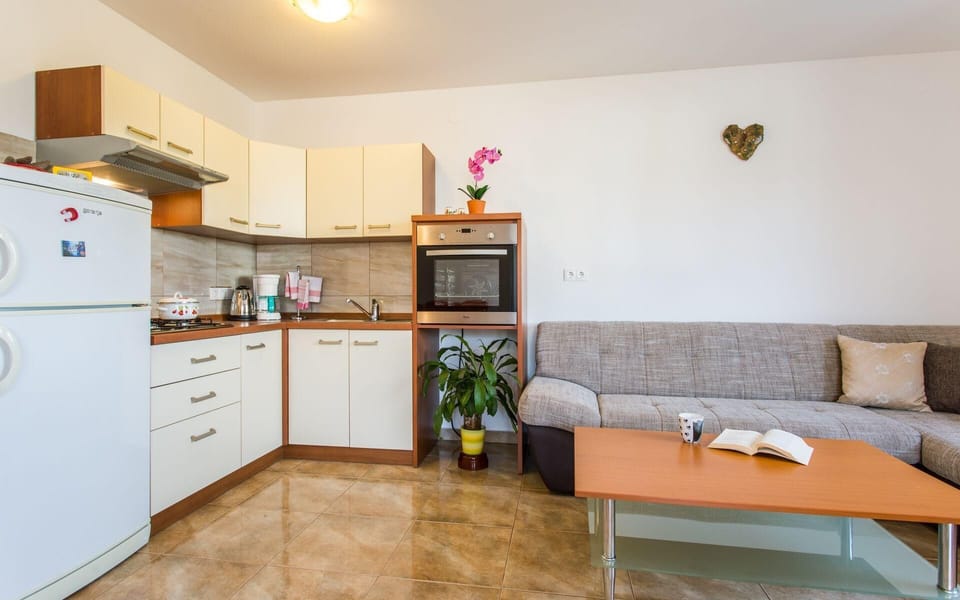 Kitchen area