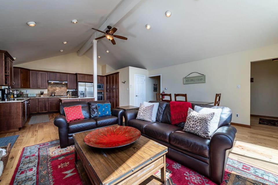 Upstairs living room
