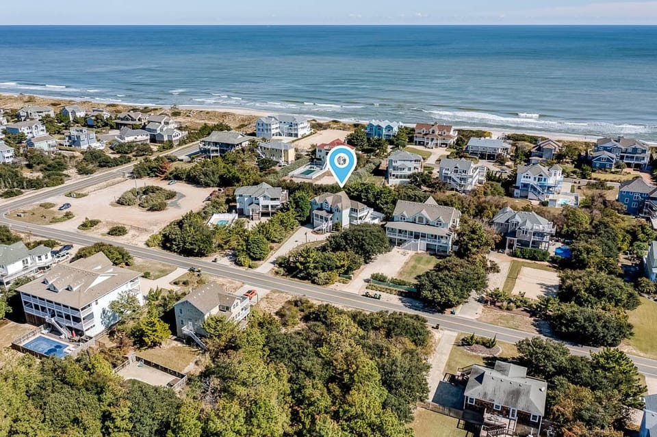 Aerial View of Hono-Lou-Lou