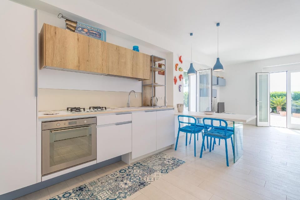 Kitchen area