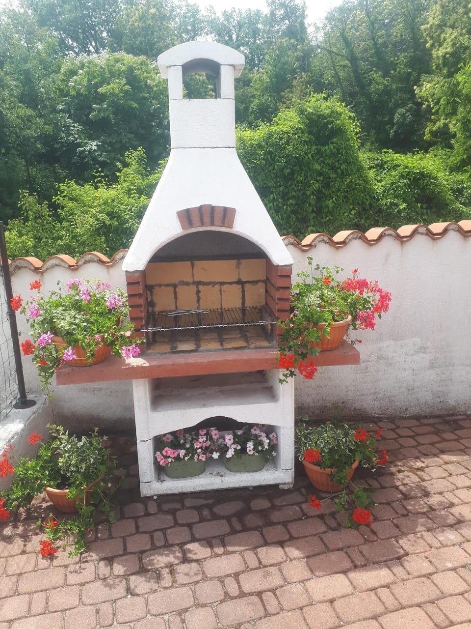 Example of accommodation. grill/barbecue