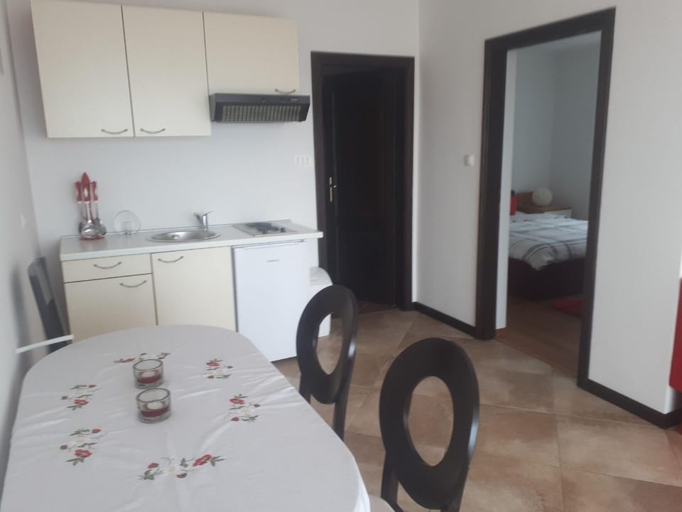 Kitchen area