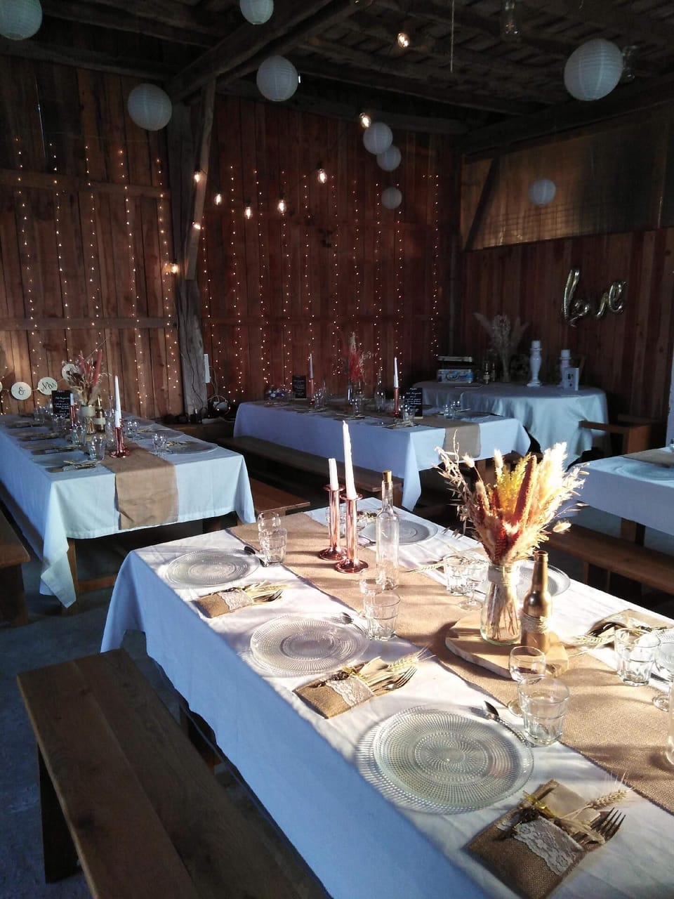 Banquet hall