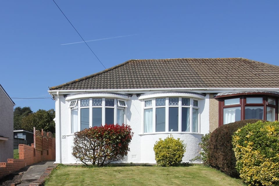 Front of main the cottage