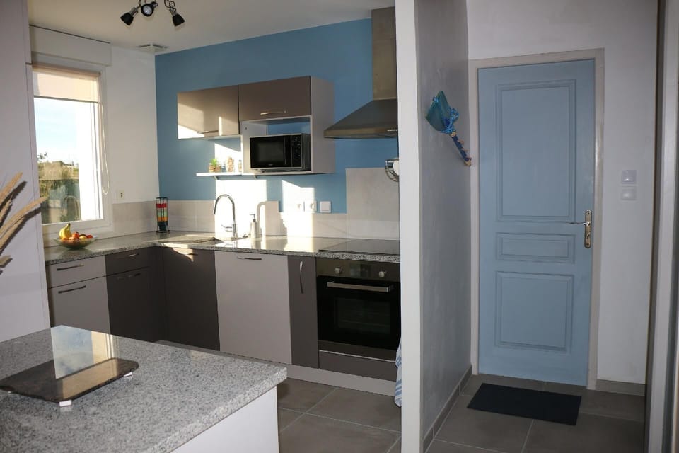 Fully fitted and equipped kitchen