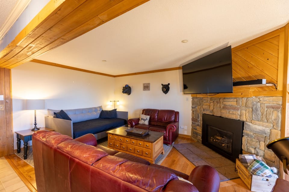 Welcome to Summit 108,a 3BR updated condo with great slope side views!  Guest Review from Christine Wood: "This was my 2nd time staying here, & it was just as amazing as the first! Highly recommend it to all looking for a relaxing mountain escape!"